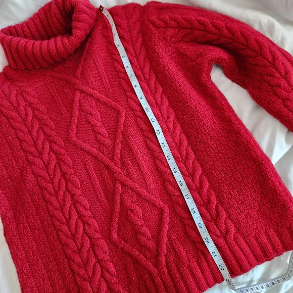 Aran Mor Turtleneck Cableknit Sweater - Picture 7 of 8